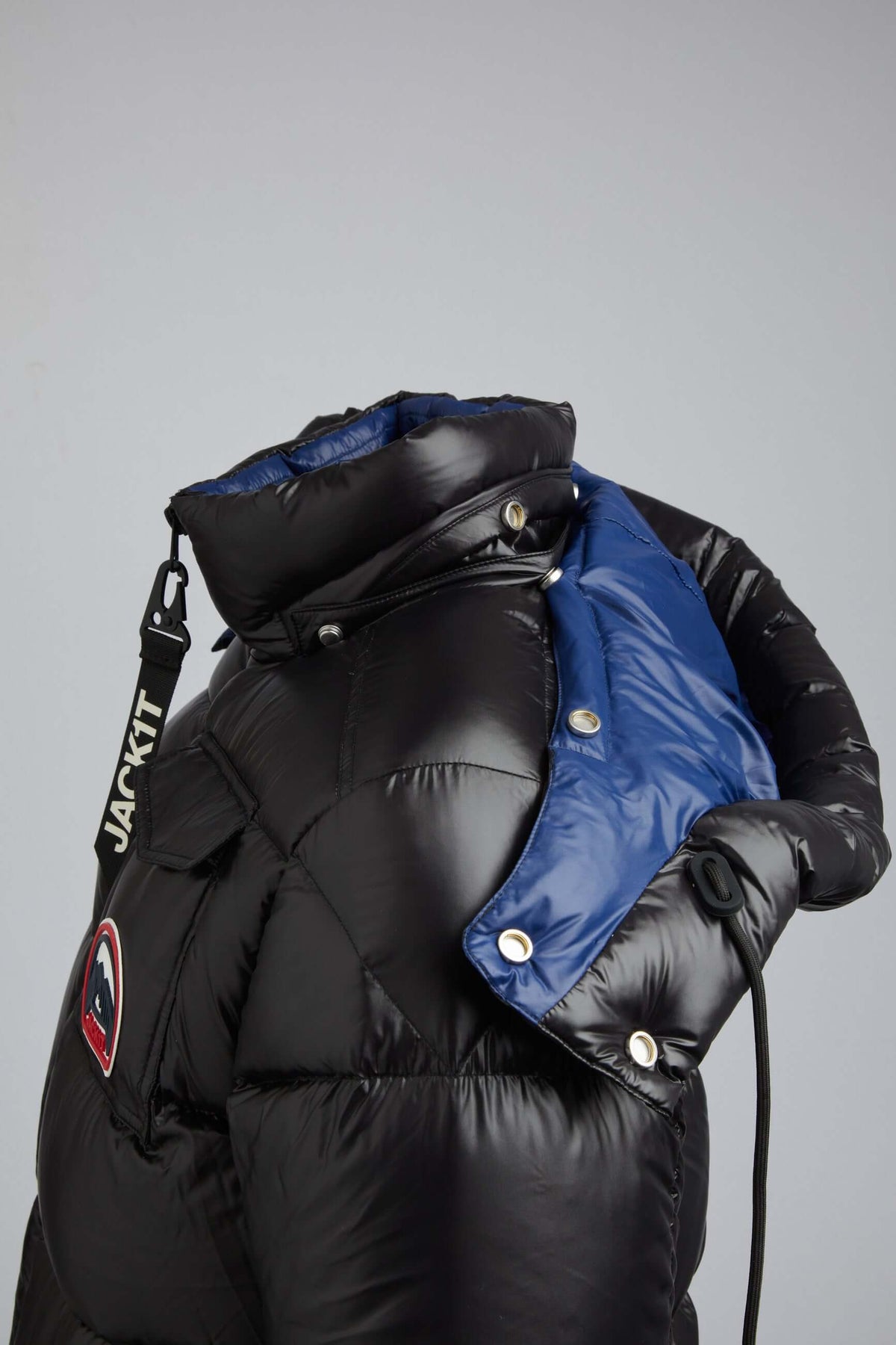 Front Runner Slick Puffer Jacket Black by JACK1T