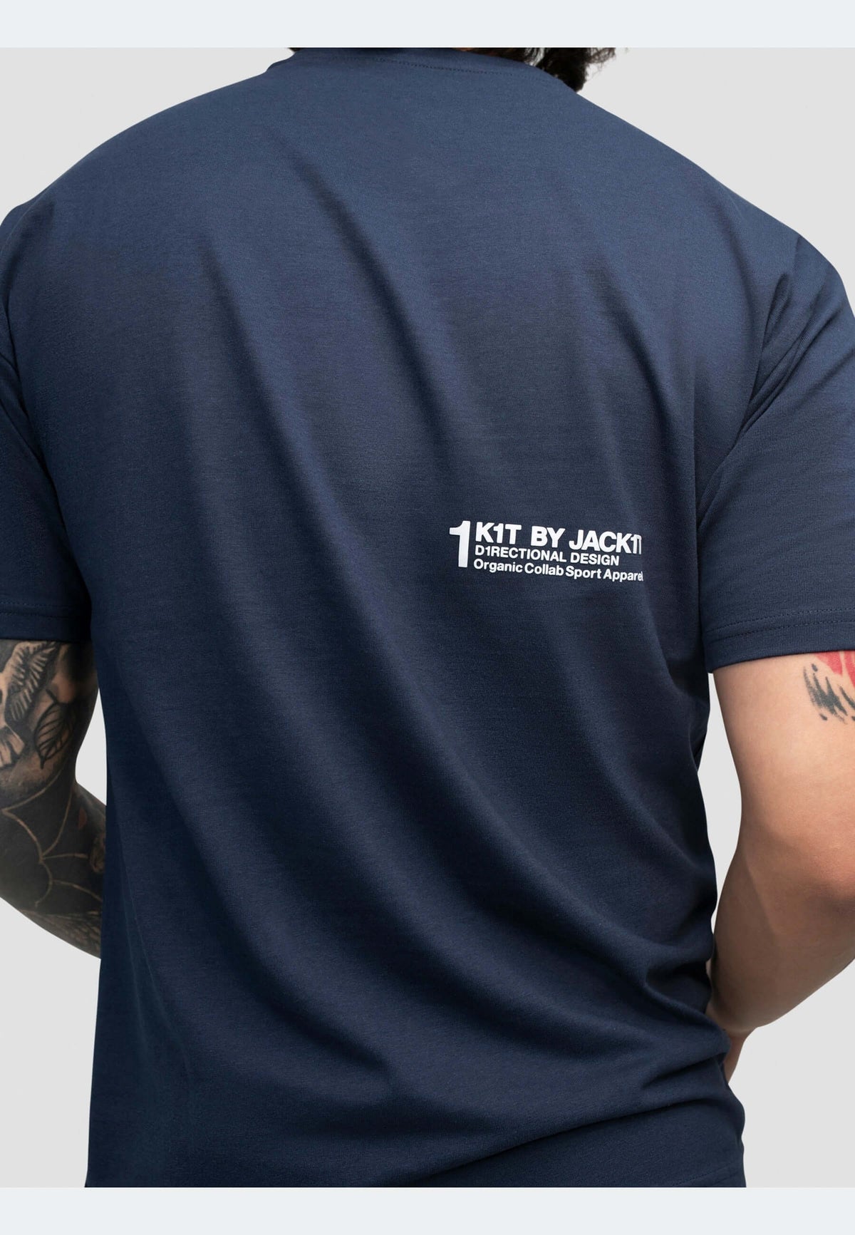 Men's navy t-shirt featuring a clean structured fit and organic cotton fabric.