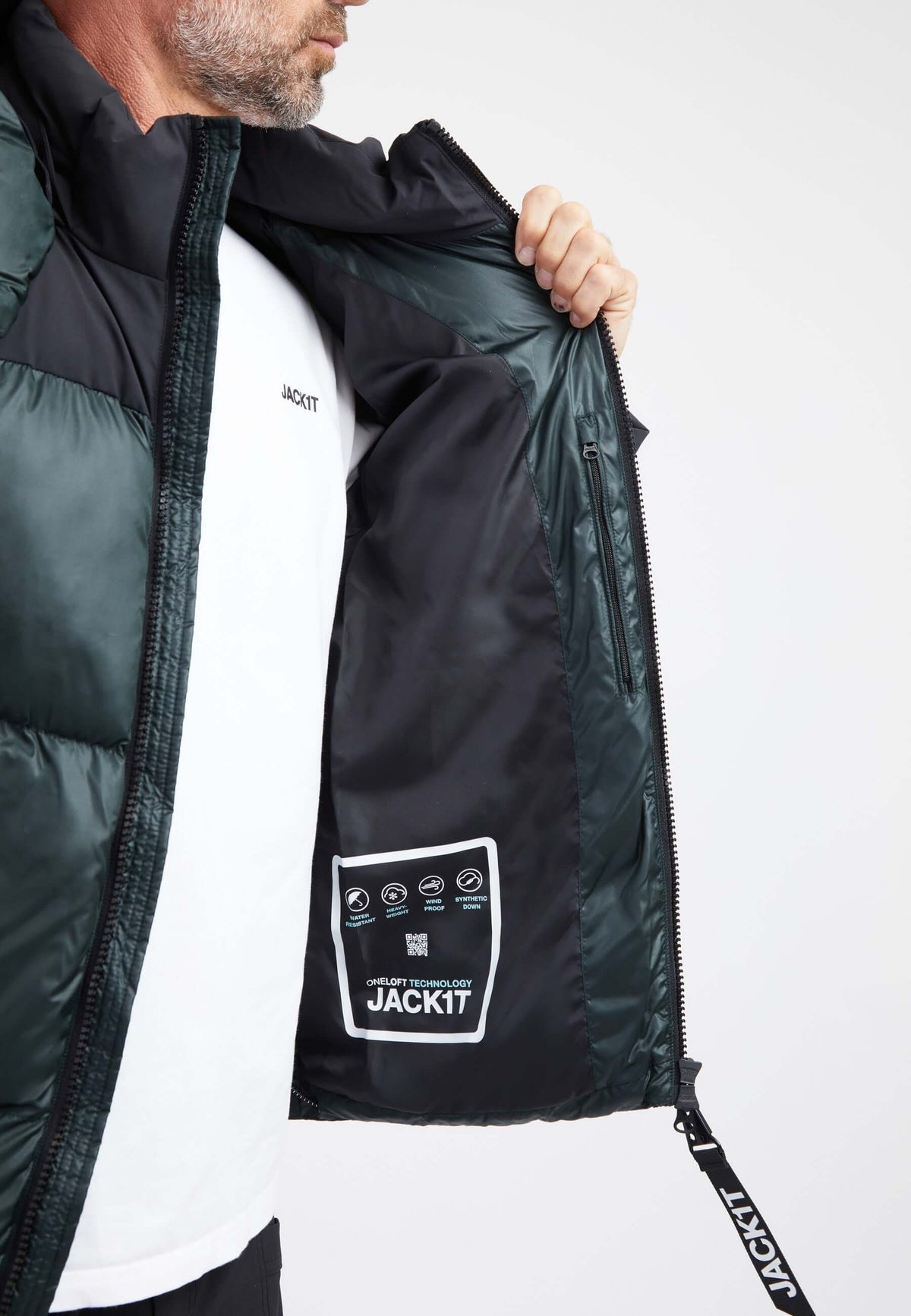Expedition Parka Olive detail shot by JACK1T
