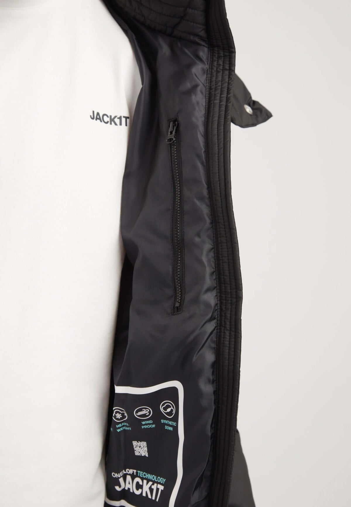EZ Puffer Racer Jacket Matt Black detail shot by JACK1T