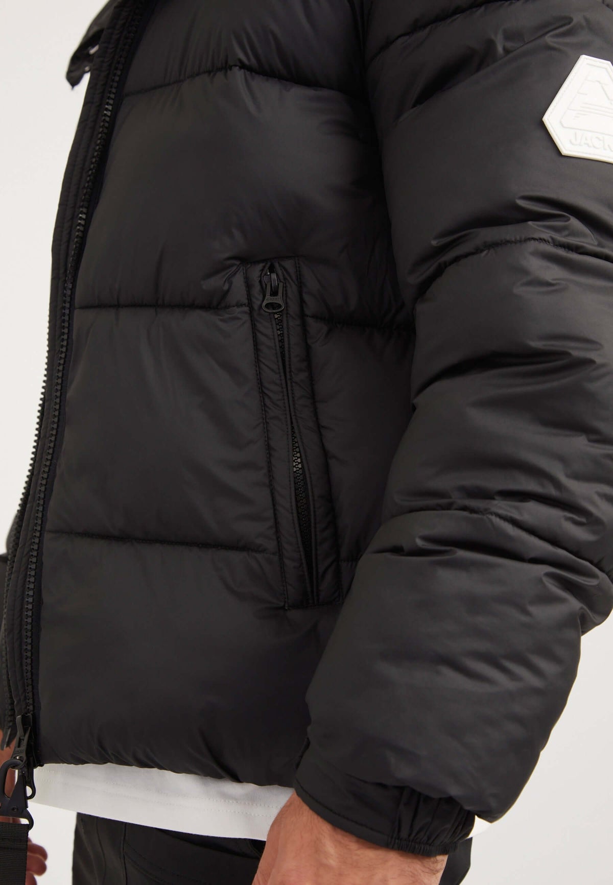 EZ Puffer Racer Jacket Matt Black detail shot by JACK1T