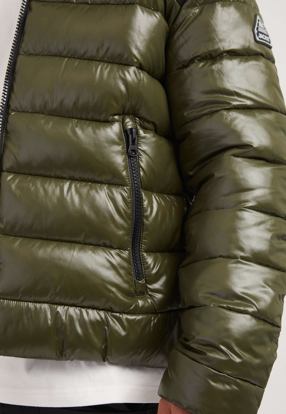 R3D Slick Racer Jacket Olive detail shot by JACK1T