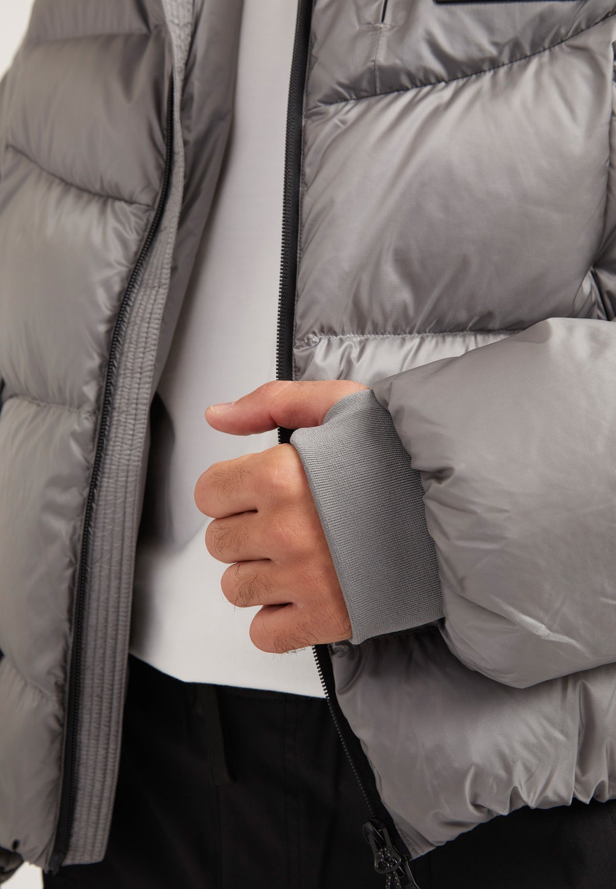 Bubble Jacket Grey detail shot by JACK1T