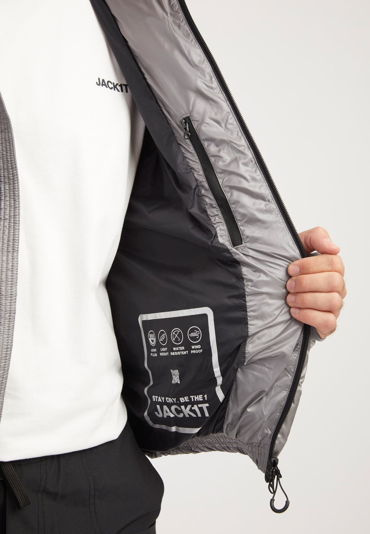 Bubble Jacket Grey detail shot by JACK1T