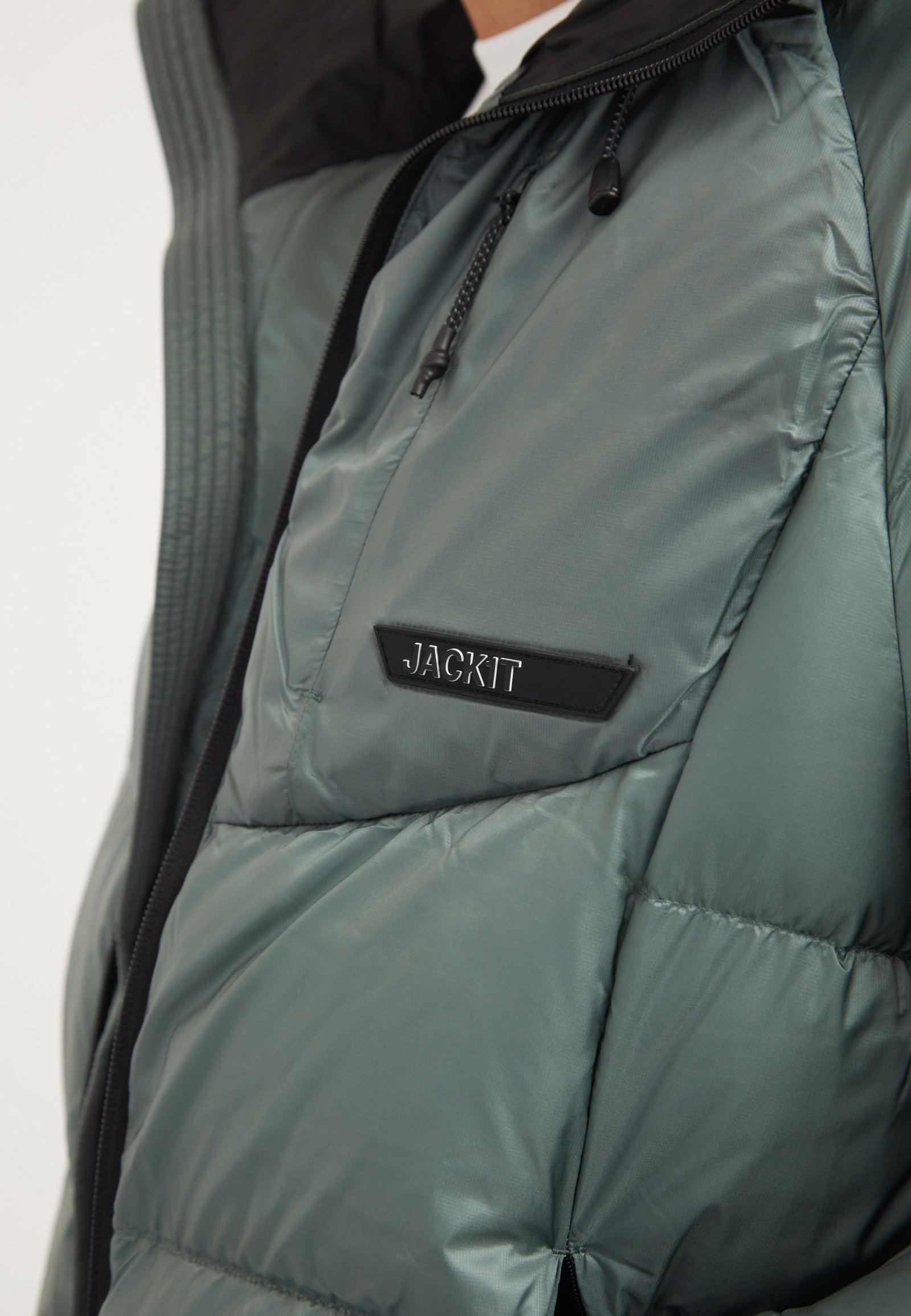 Bubble Jacket Green detail shot by JACK1T