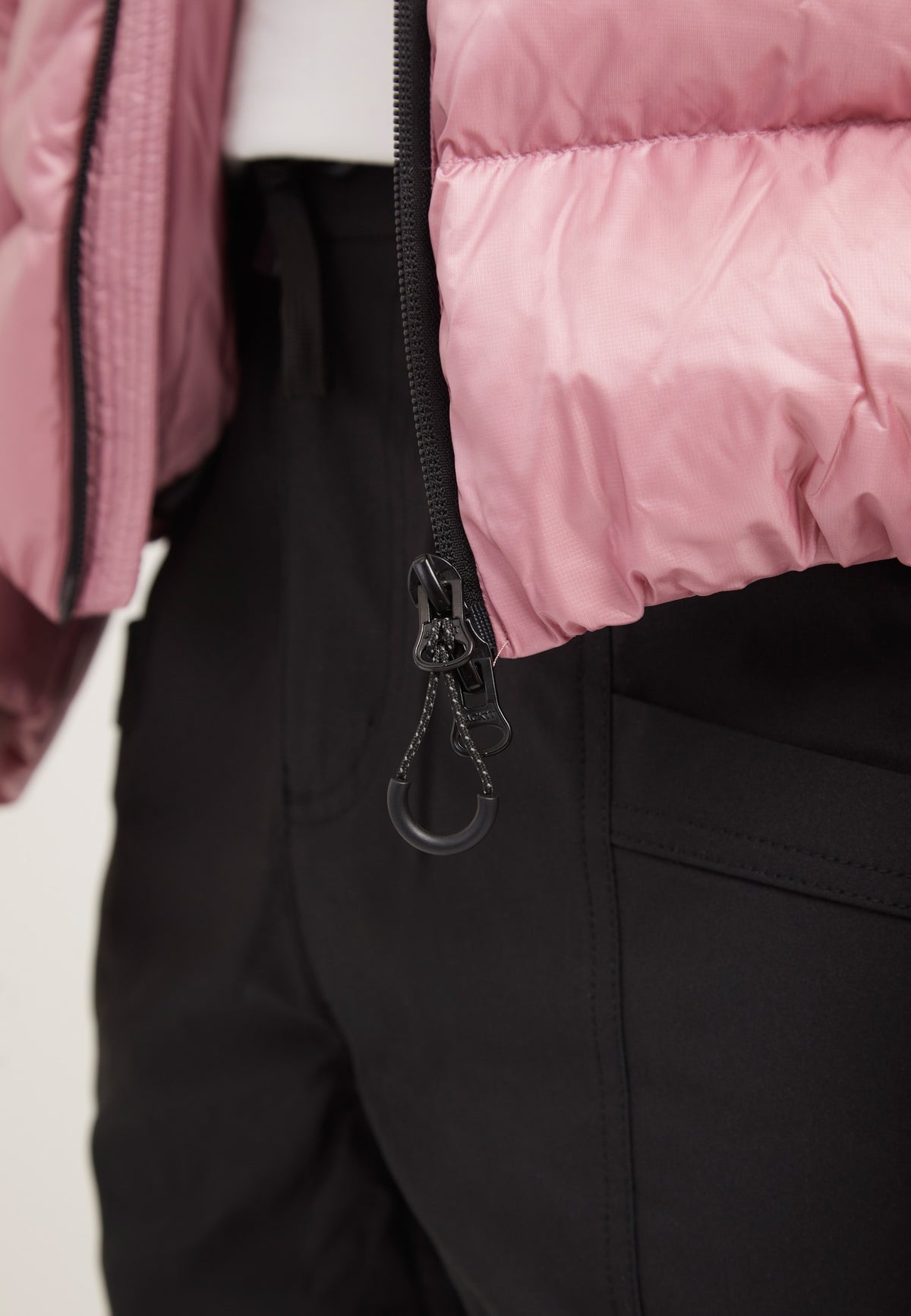Bubble Jacket Pink detail shot by JACK1T