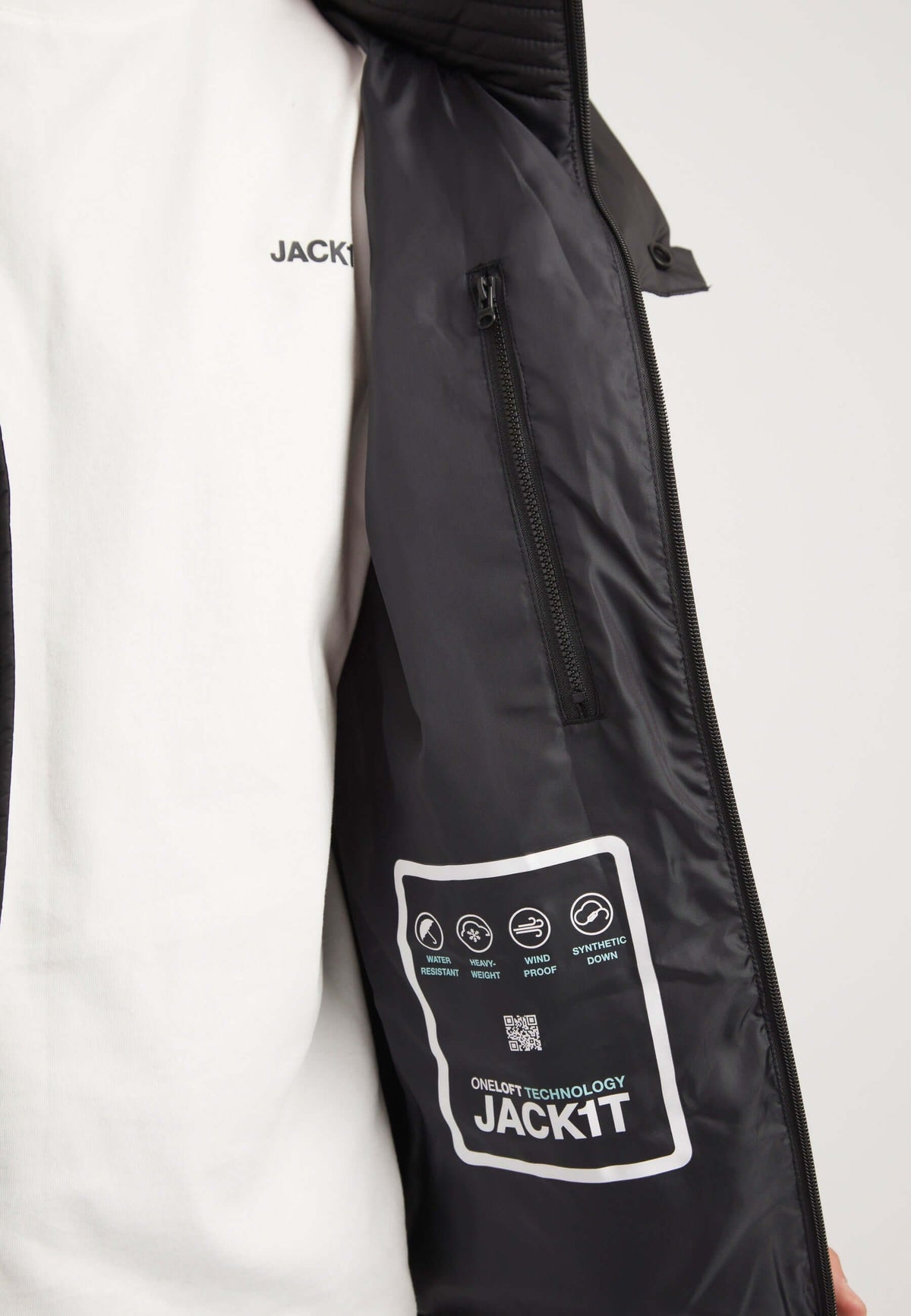 EZ Water ONELOFT Puffer Racer Jacket Matt Black detail shot by JACK1T