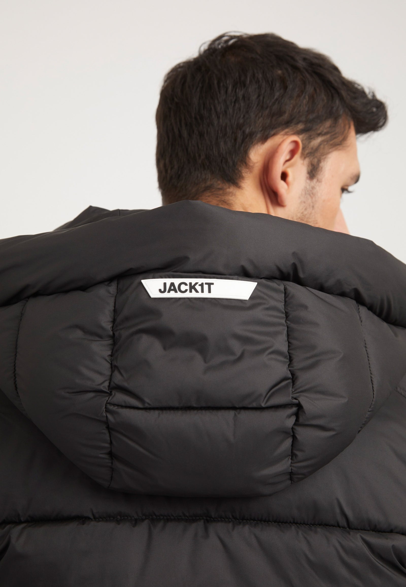 EZ Water ONELOFT Puffer Racer Jacket Matt Black detail shot by JACK1T