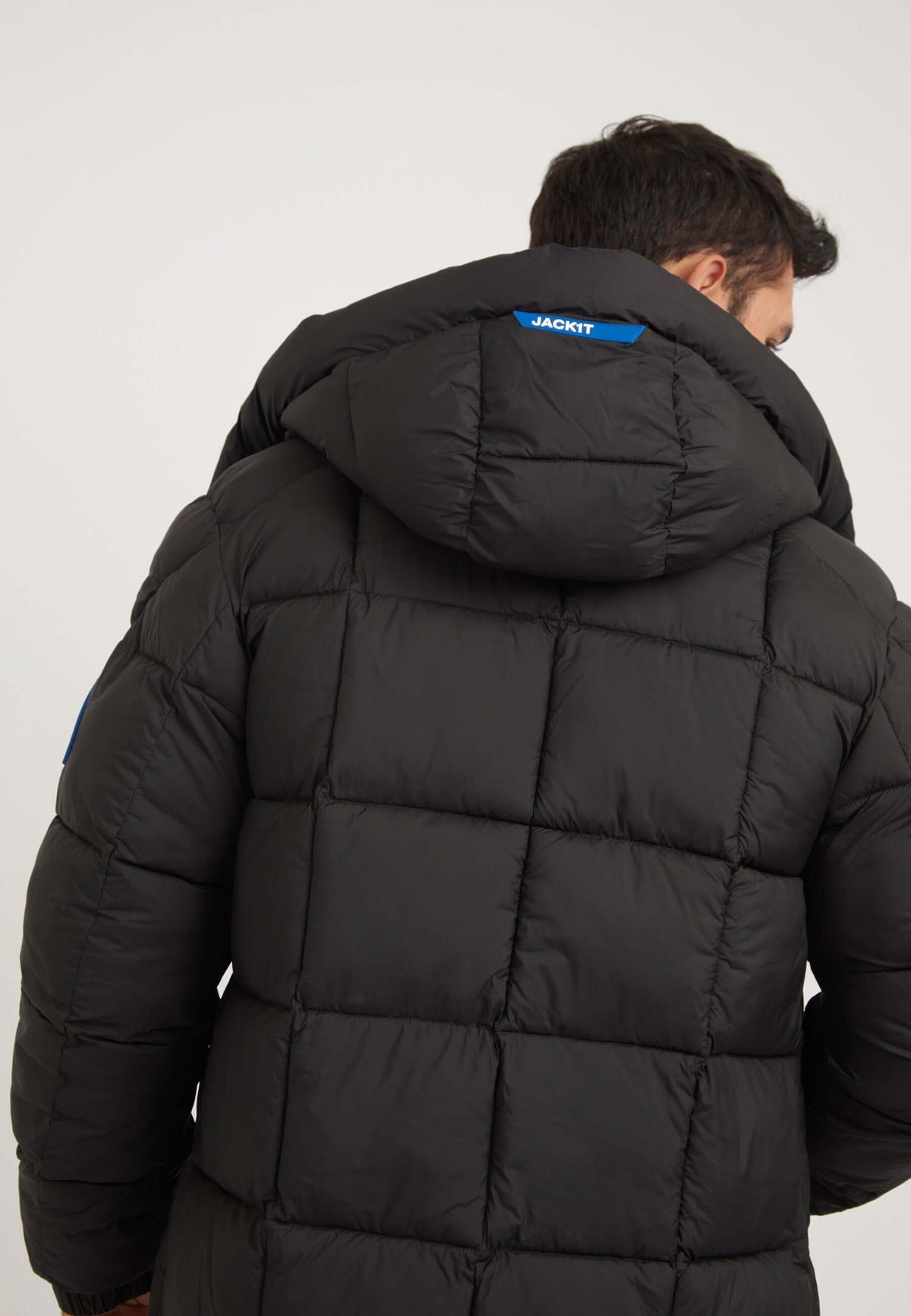 EZ Boxed Coat Matt Black detail shot by JACK1T
