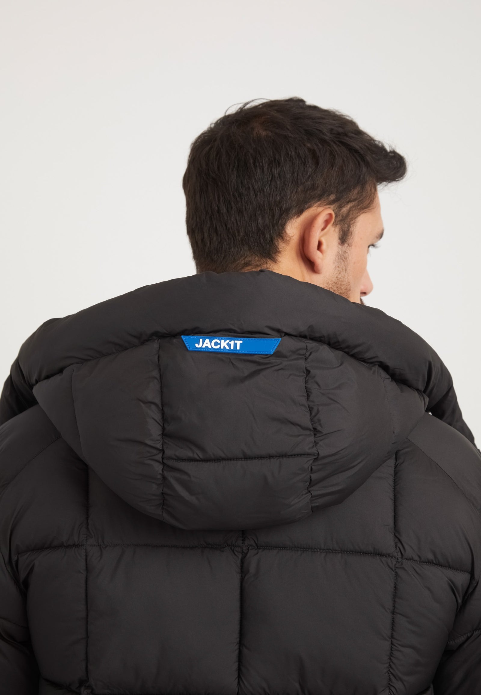 EZ Boxed Coat Matt Black detail shot by JACK1T