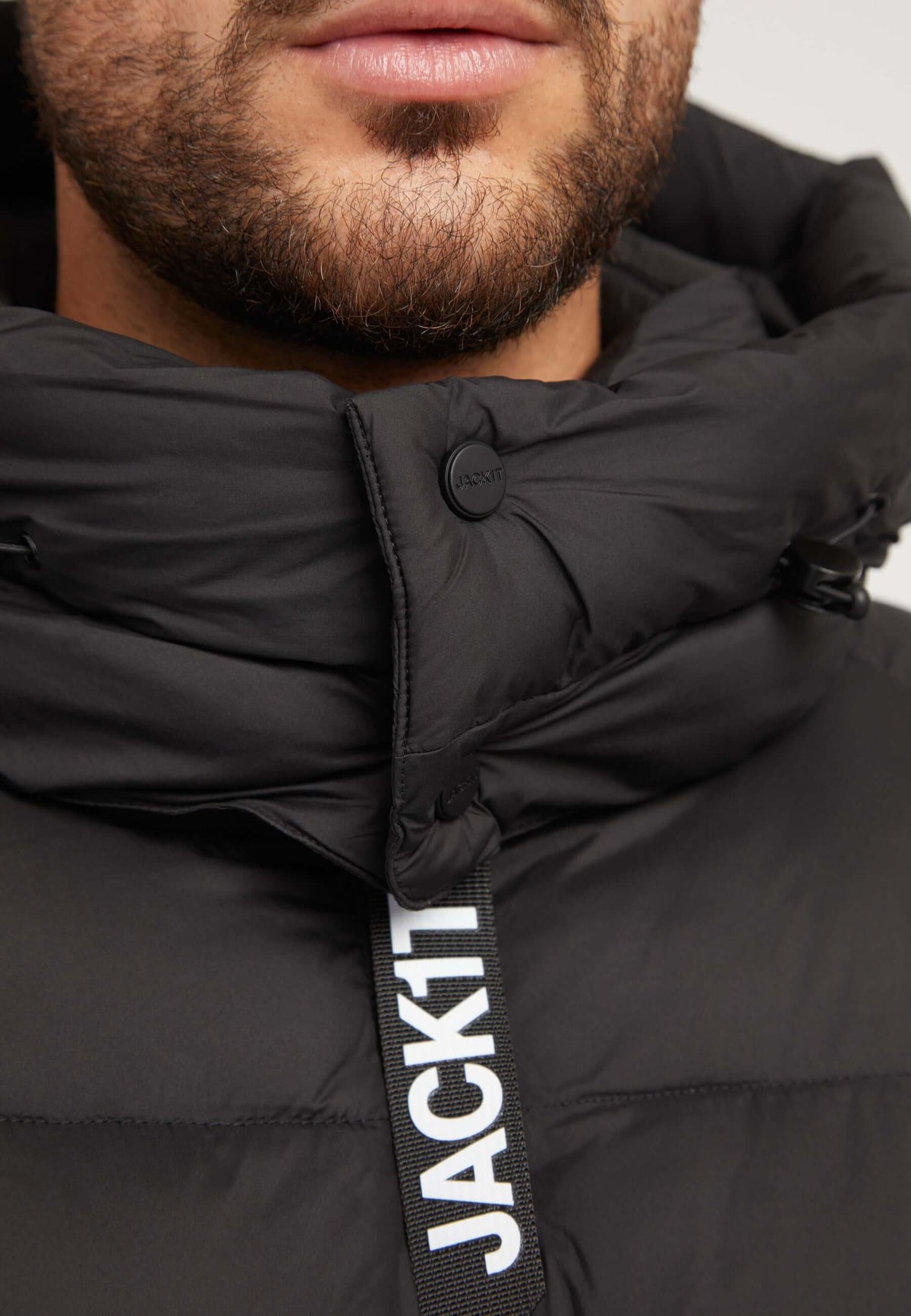 EZ Boxed Coat Matt Black detail shot by JACK1T