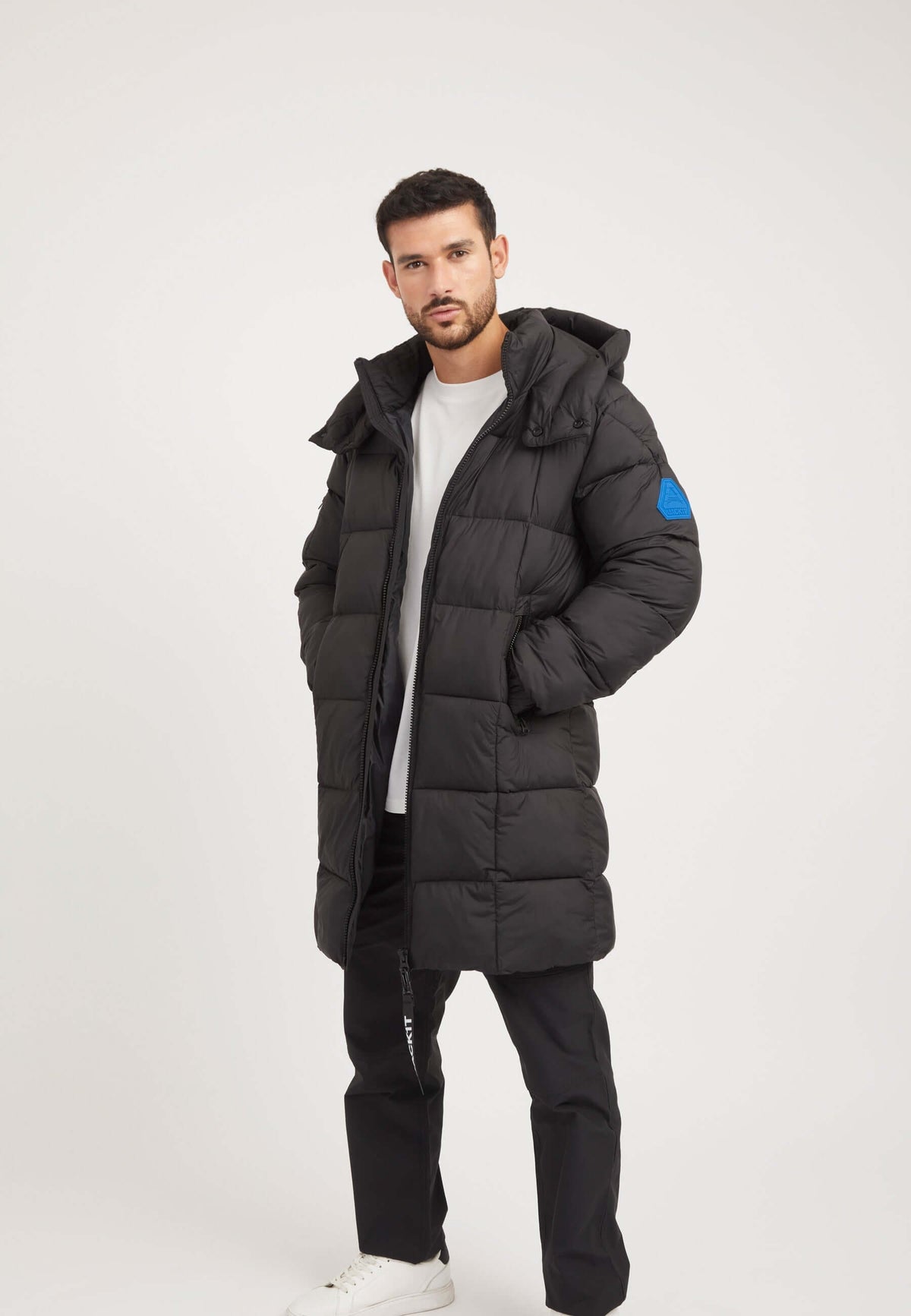 EZ Boxed Coat Matt Black styled shot by JACK1T