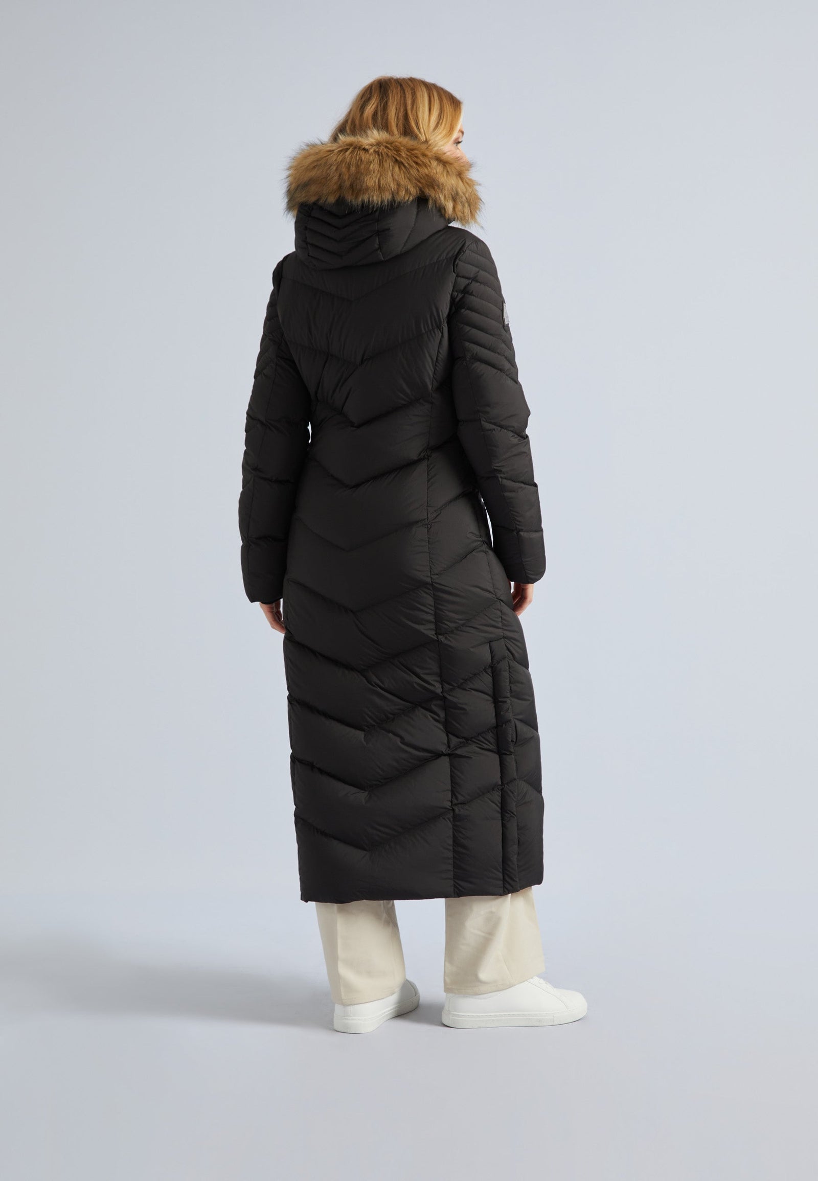 Vector Down Coat Black/Natural by JACK1T
