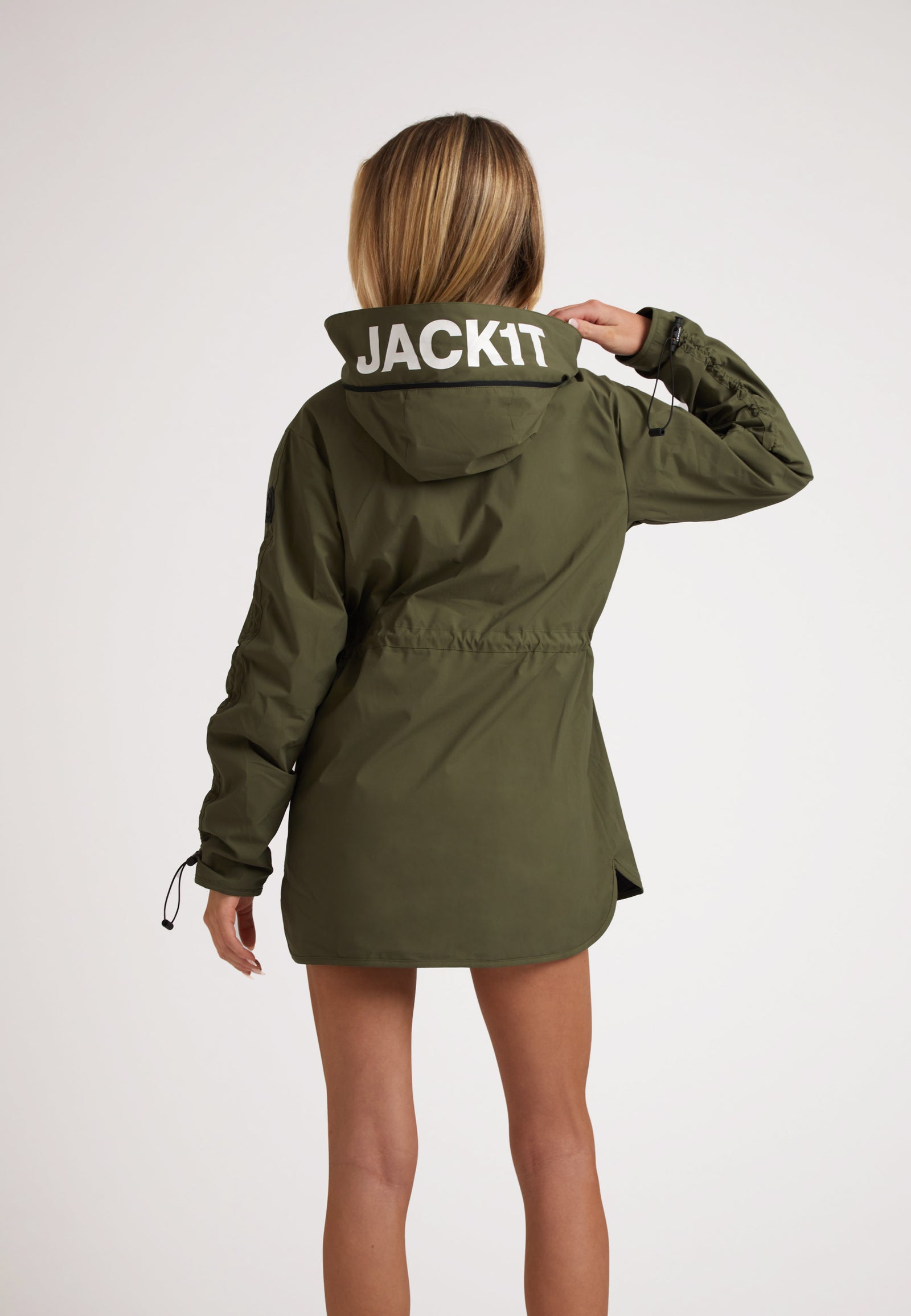 HELIO Windbreaker