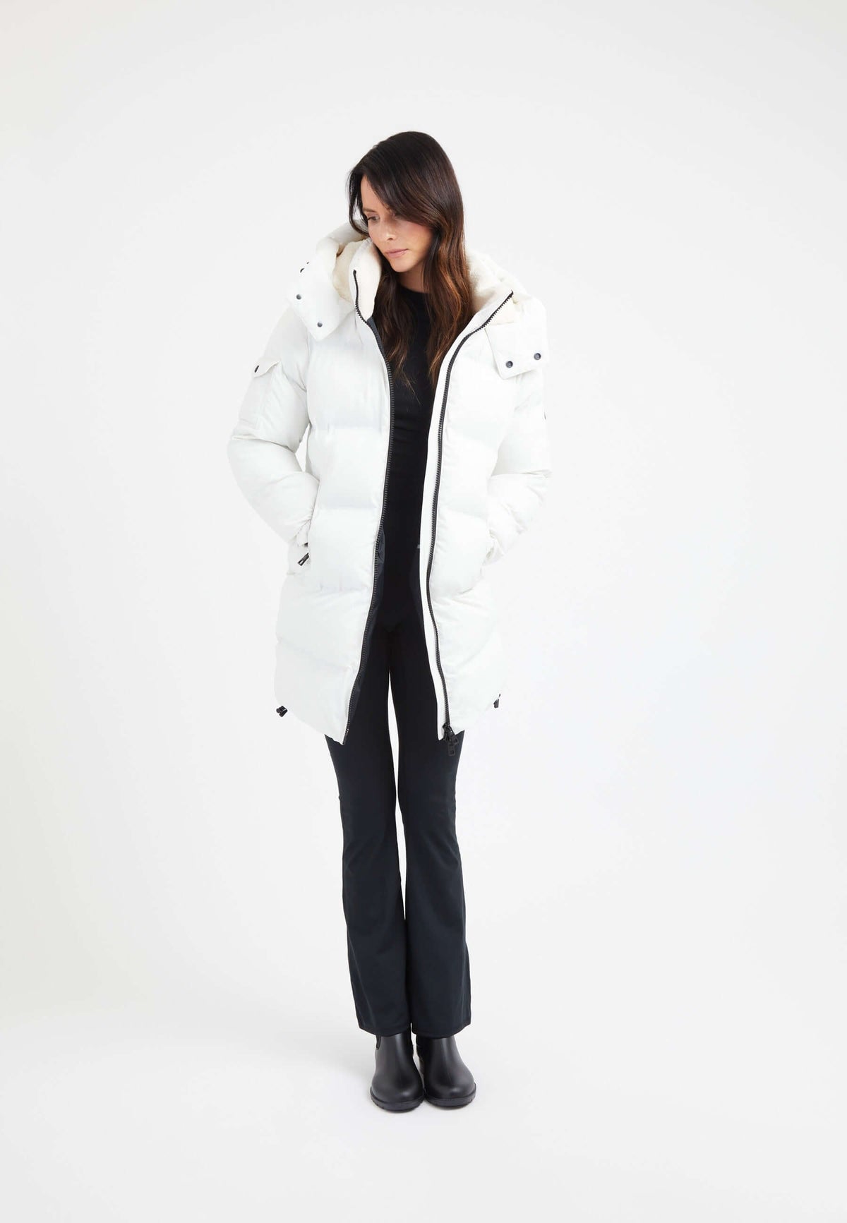 EZ Bonded Coat White on model detail by JACK1T