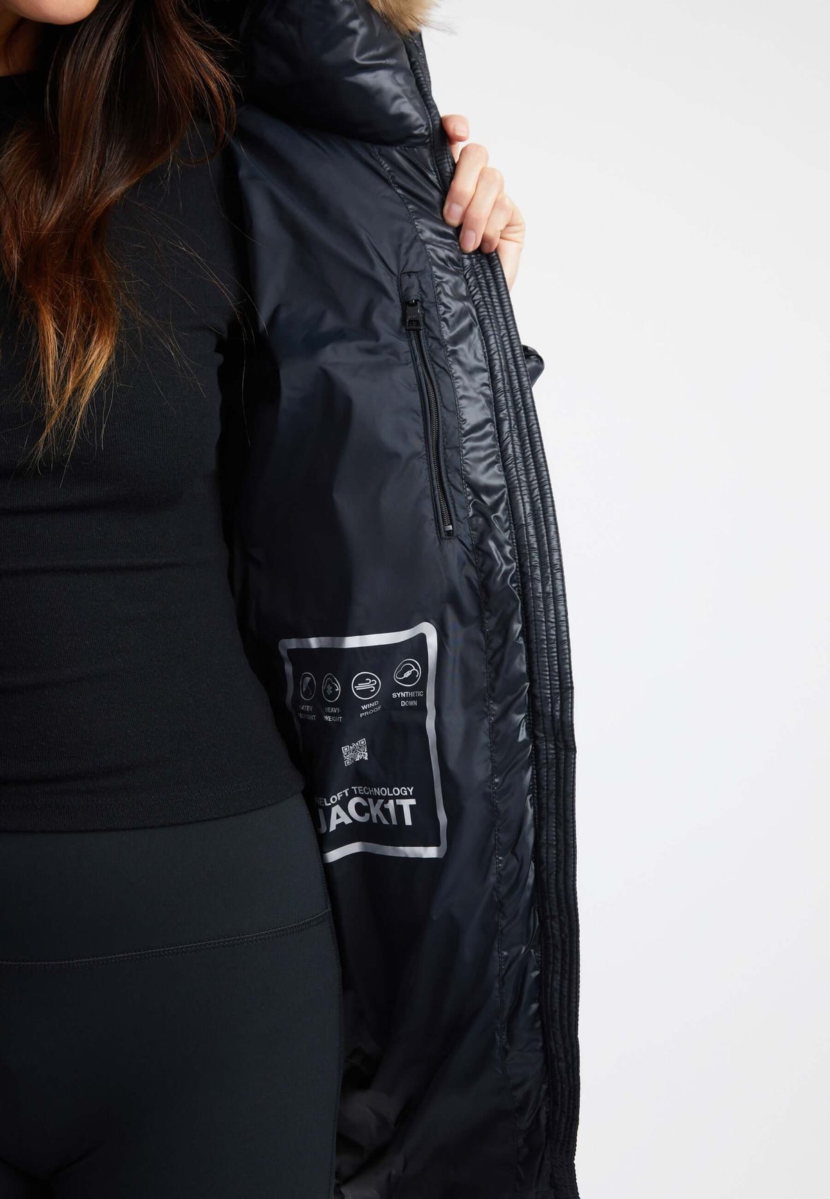 Madero Coat Black detail shot by JACK1T