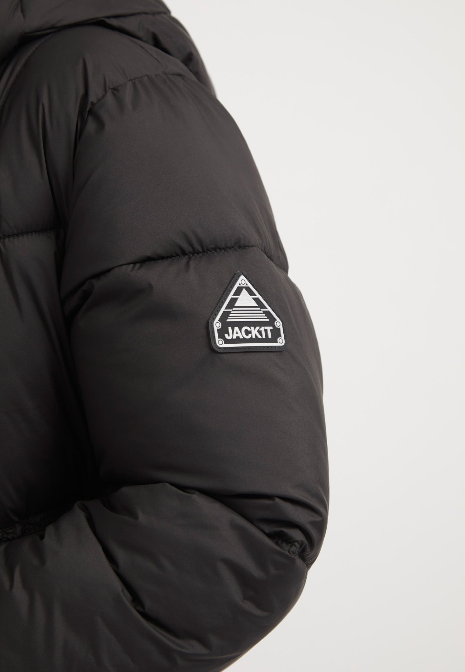 Black Star Ex-long Puffer Matt Coat Black detail shot by JACK1T
