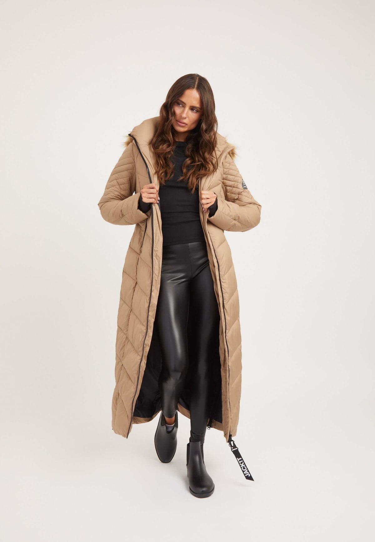 Vector Coat Mink on model detail by JACK1T