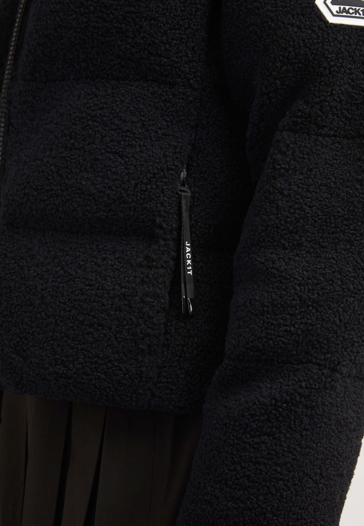 EZ Sherpa Cropped Jacket Black detail shot by JACK1T