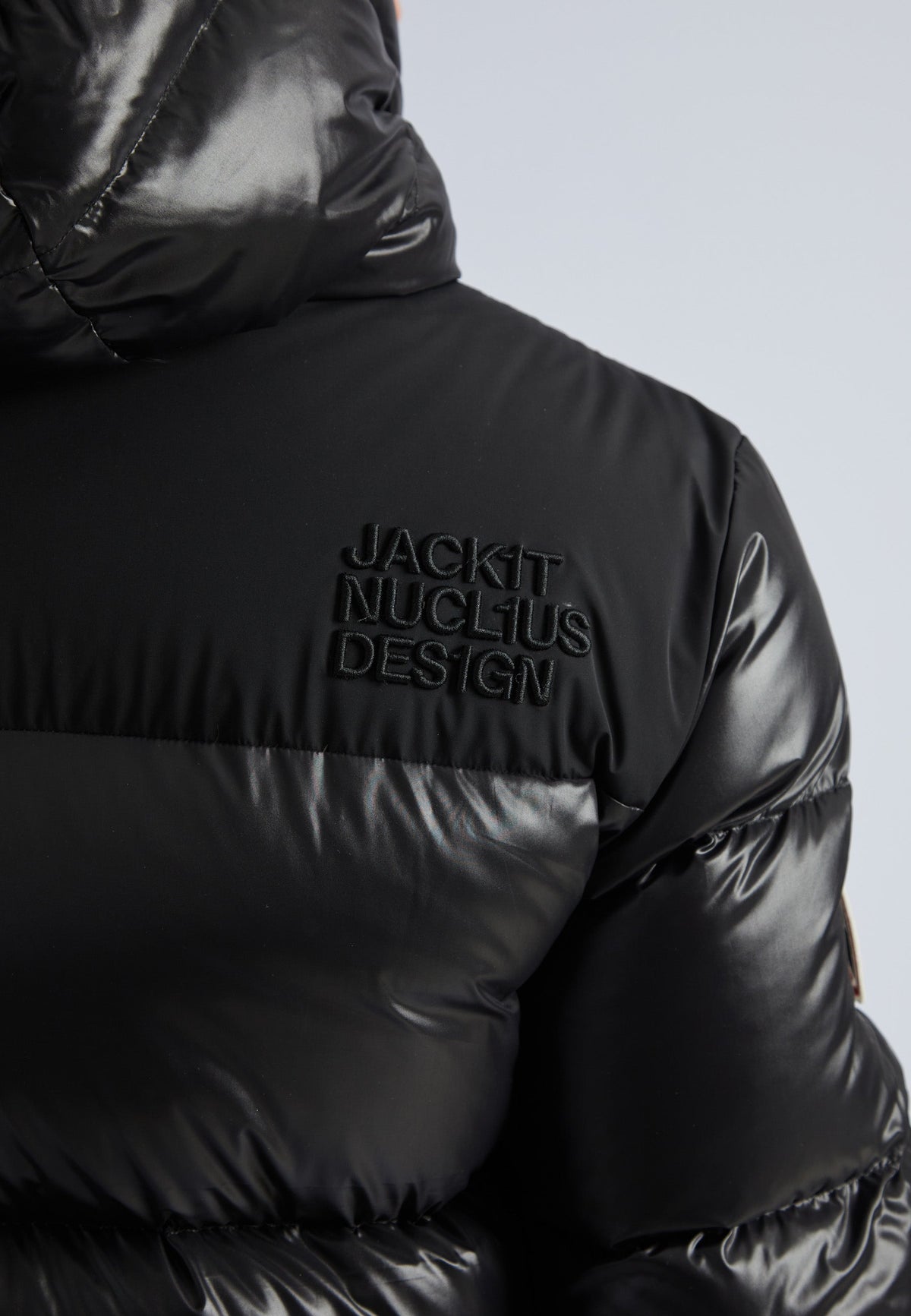 Diamond Down Ghost Coat Black/Black by JACK1T