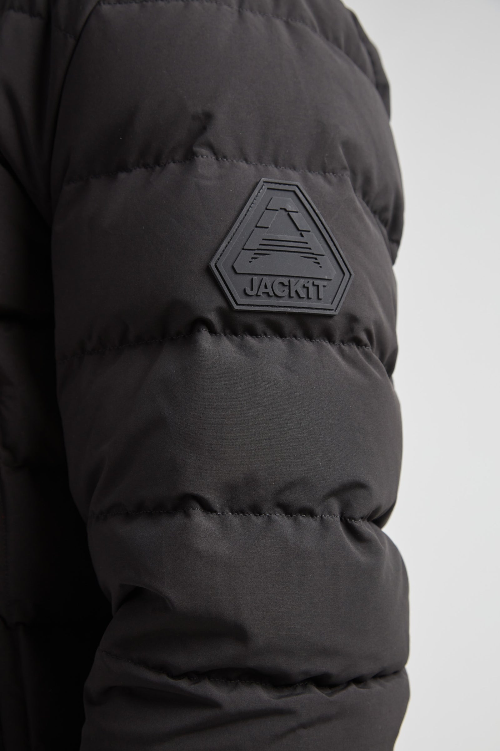 R4D Tramline Puffer Racer Jacket Matt Black close-up of sleeve with JACK1T logo