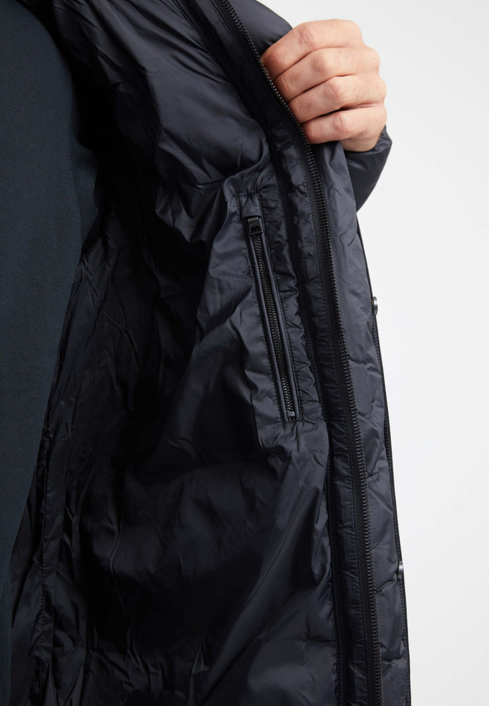 Cloud Frontier Prime Black detail shot by JACK1T