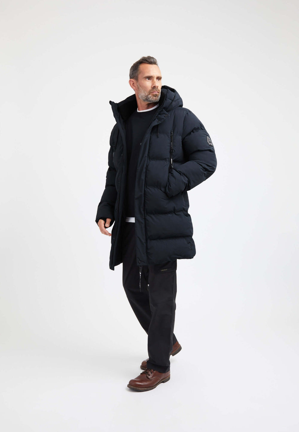 Supremo Coat Navy on model detail by JACK1T