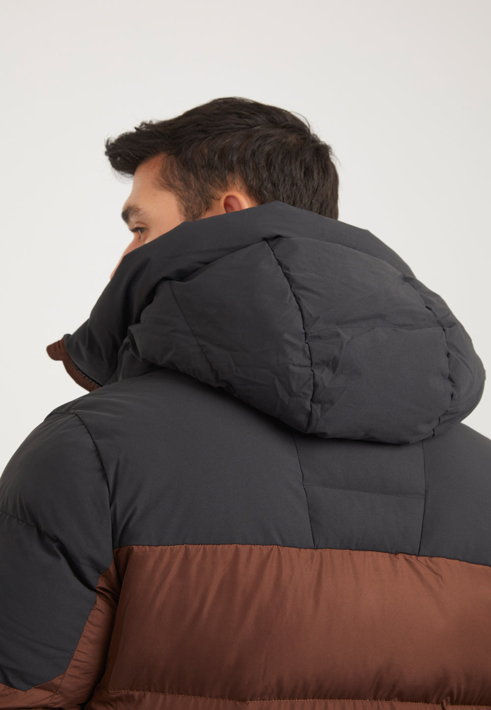 Luna Puffer Jacket Mid Brown/Black detail shot by JACK1T