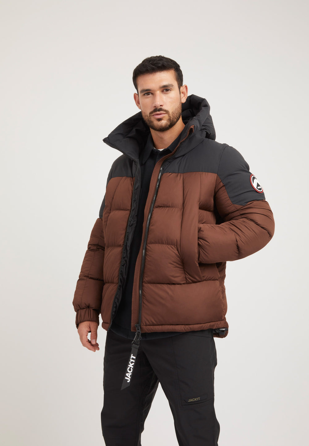 Luna Puffer Jacket Mid Brown/Black styled shot by JACK1T