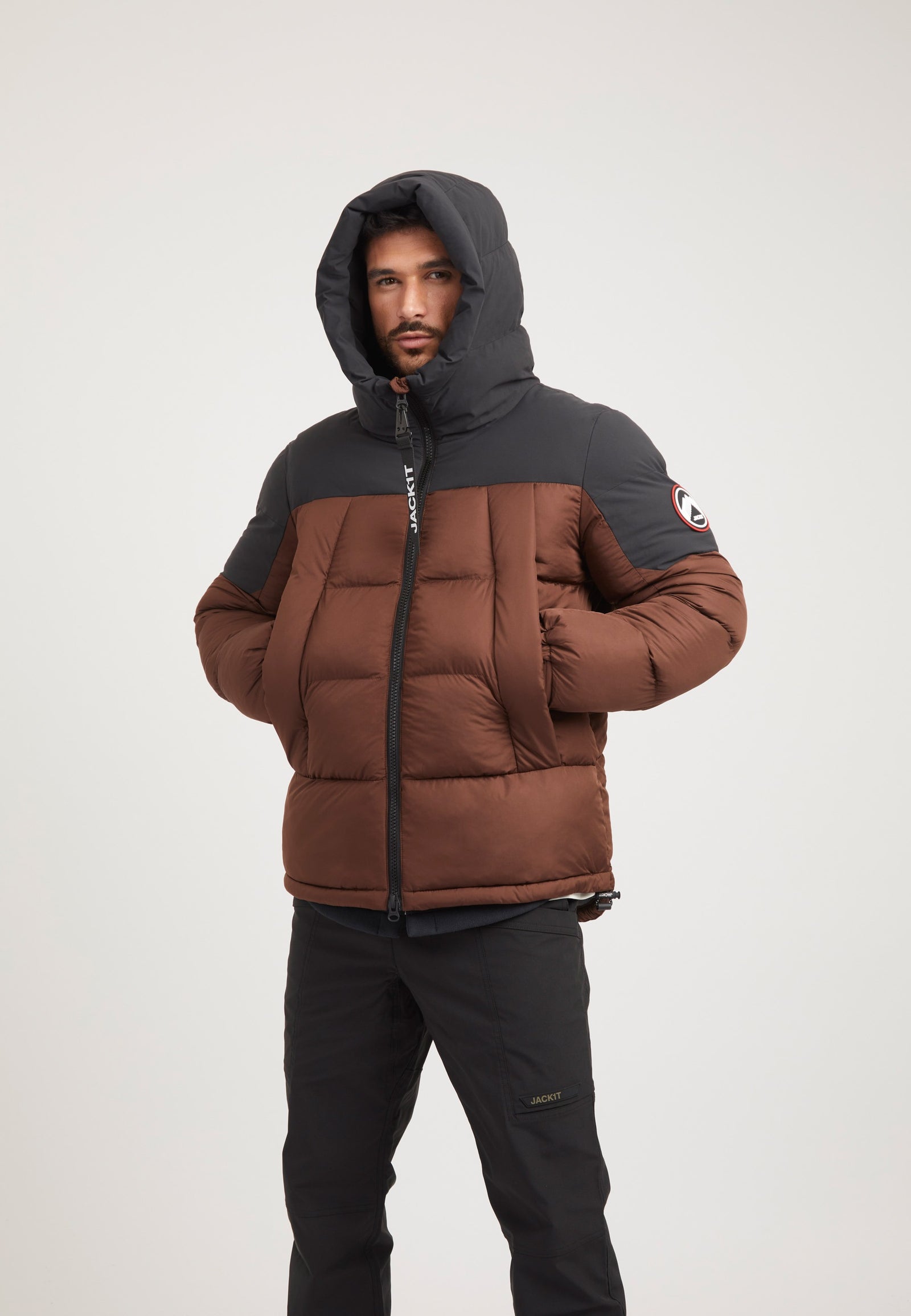 Luna Puffer Jacket Mid Brown/Black styled shot by JACK1T