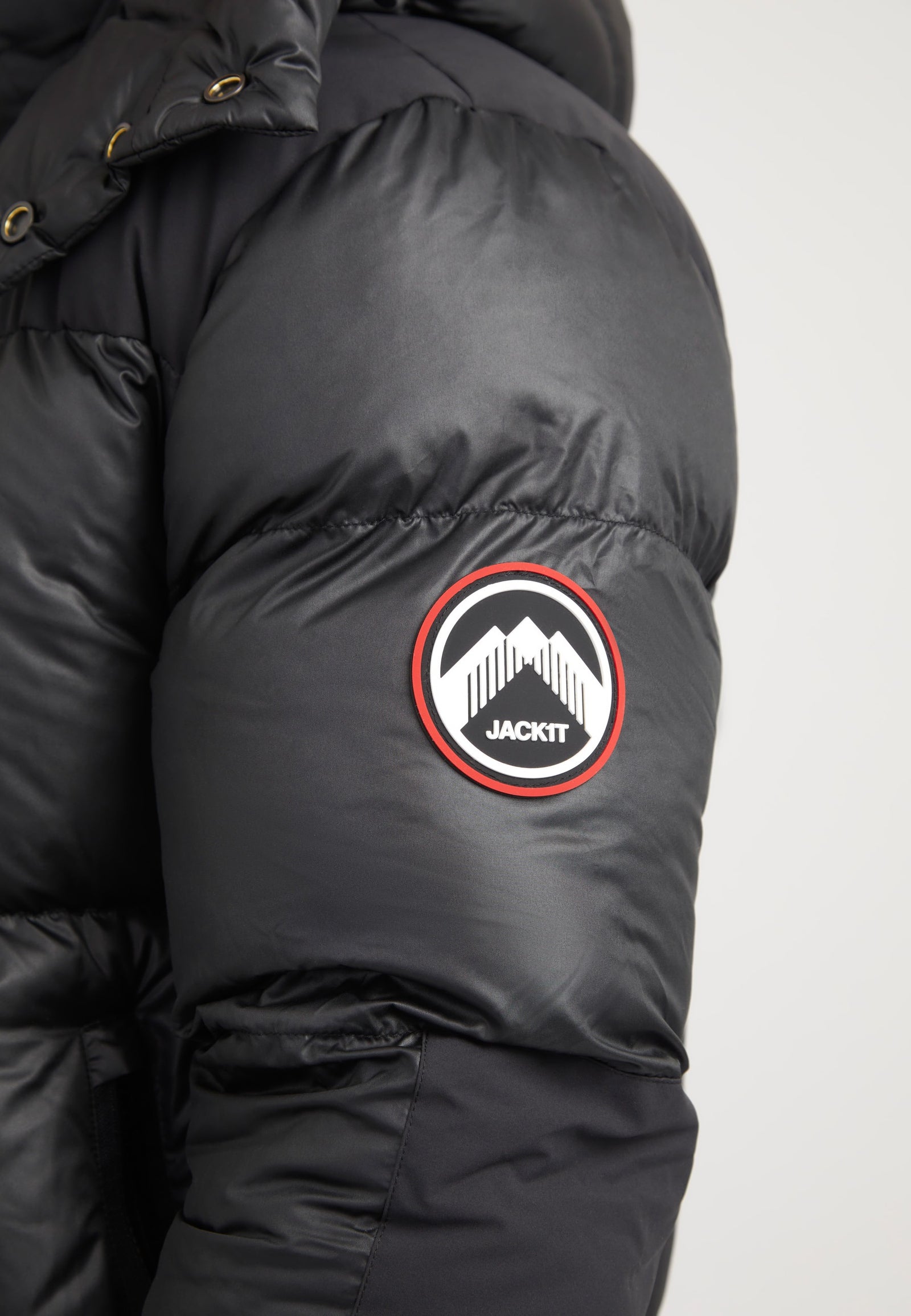 Expedition Parka Black/Black detail shot by JACK1T