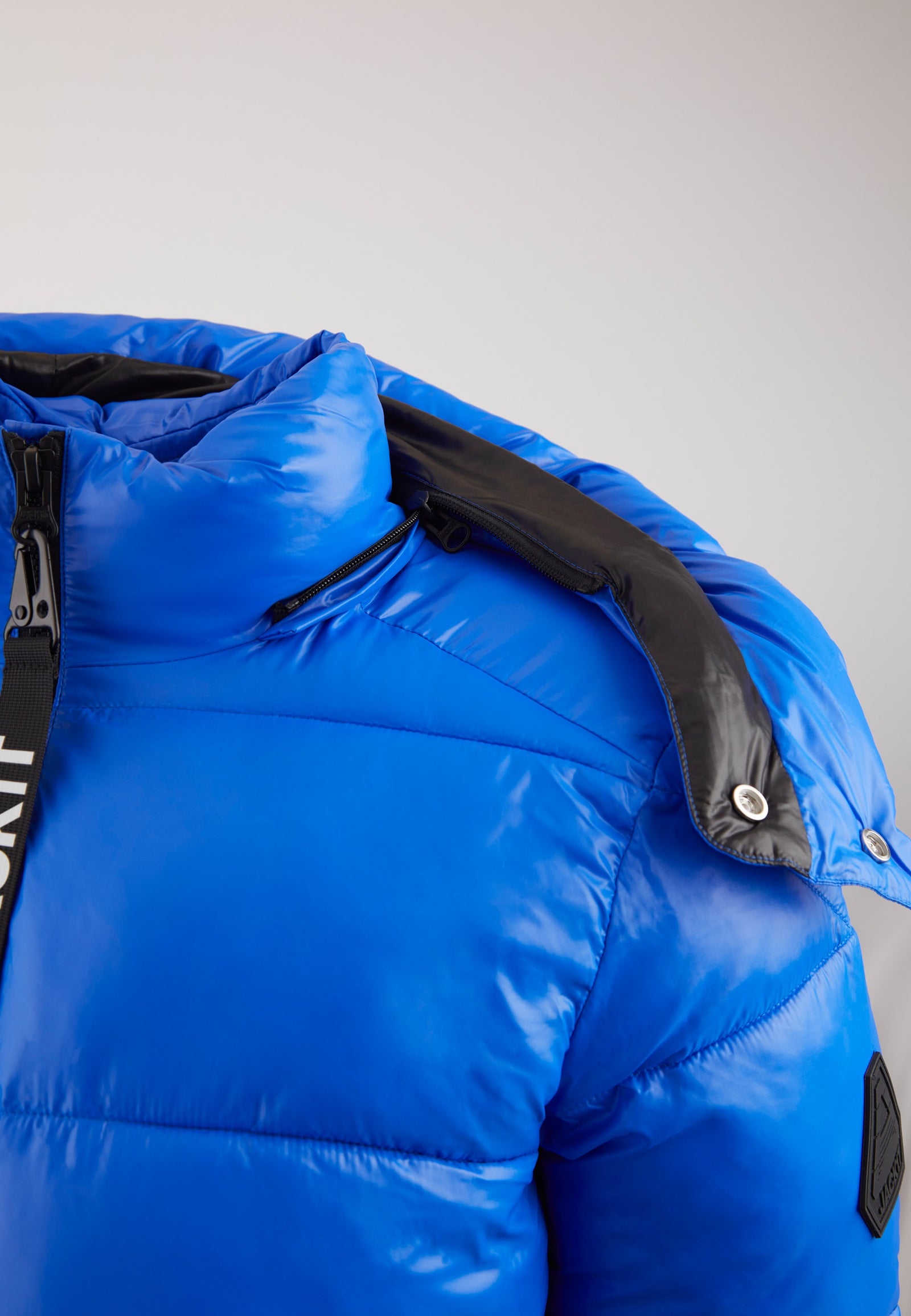EZ Slick Racer Jacket Glacial Blue flat lay swatch