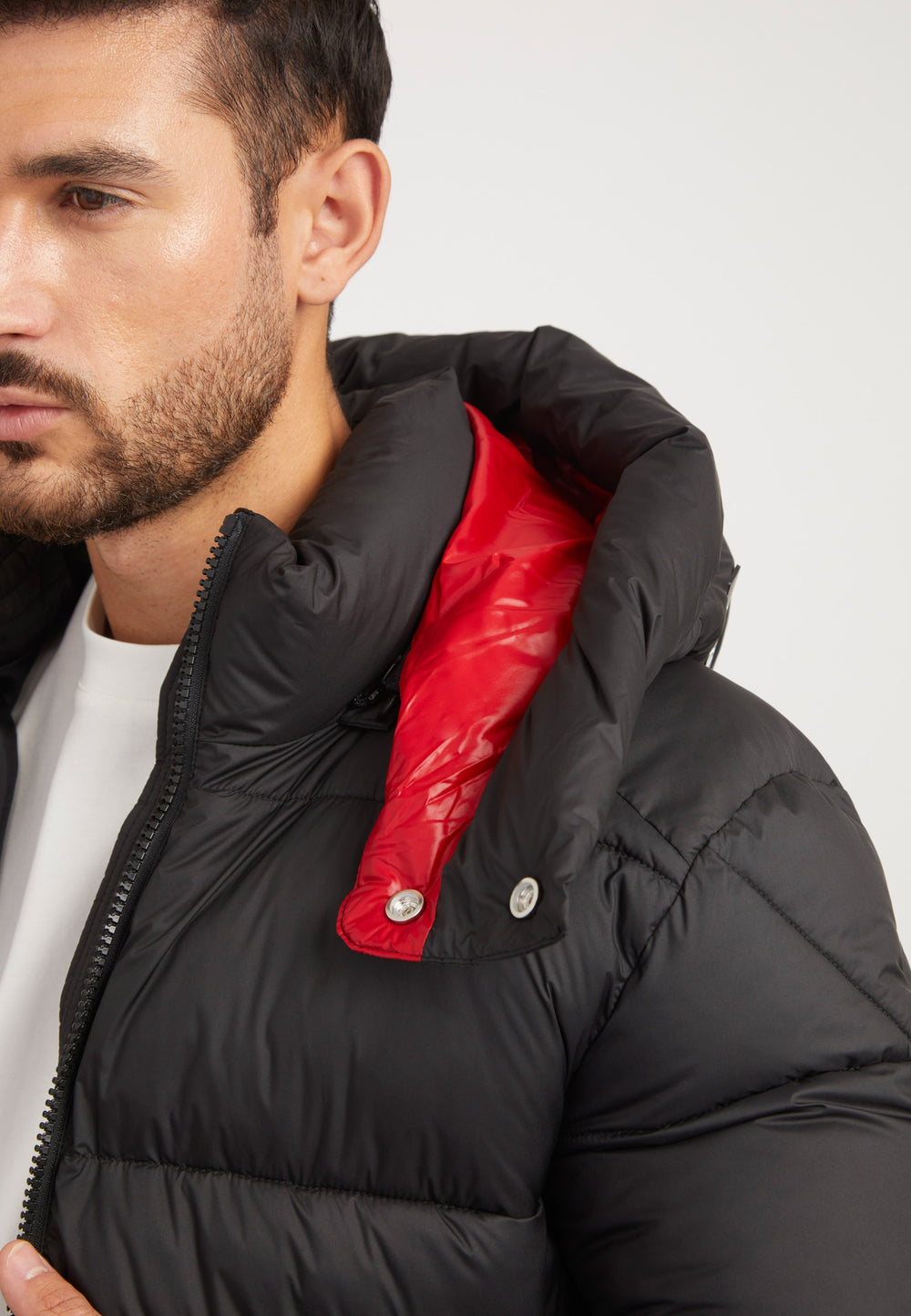 EZ Puffer Racer Jacket Black/Cherry Red detail shot by JACK1T