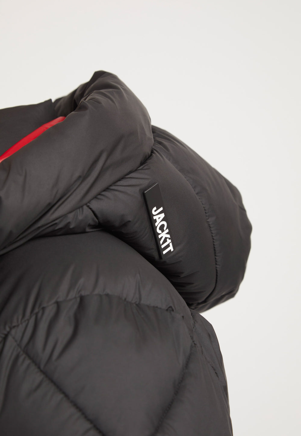 EZ Puffer Racer Jacket Black/Cherry Red detail shot by JACK1T