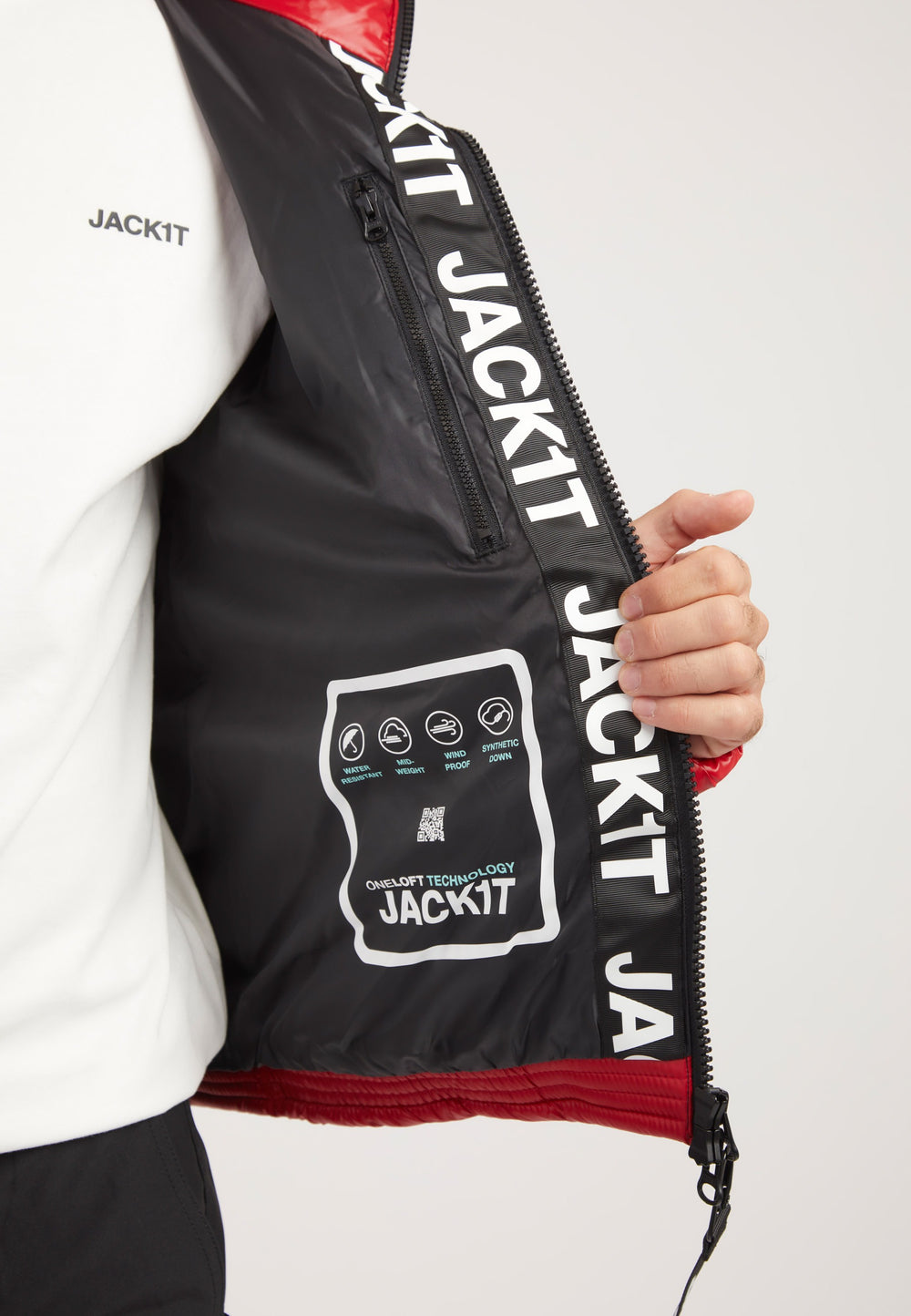 R3D Slick Racer Jacket Cherry Red detail shot by JACK1T