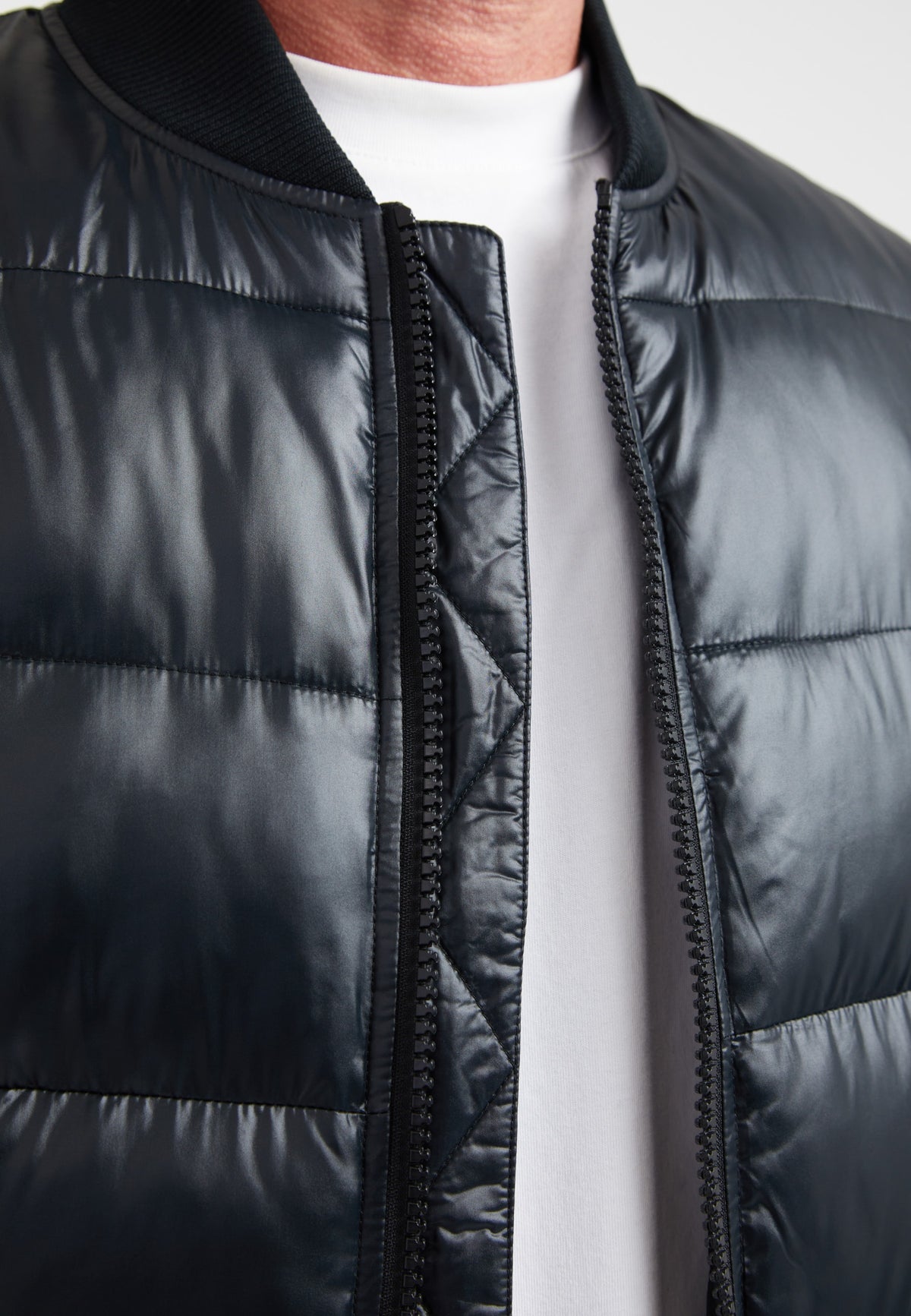 Vortex Bomber Jacket Black detail shot by JACK1T