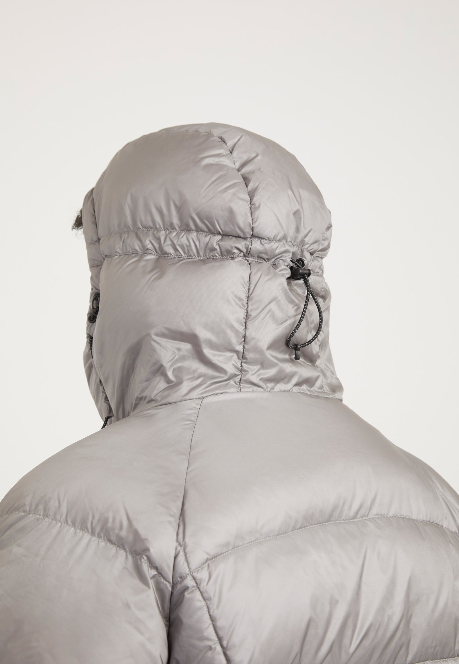 Bubble Jacket Grey detail shot by JACK1T