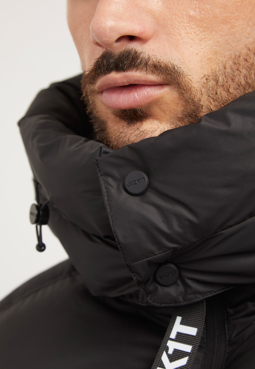 EZ Water ONELOFT Puffer Racer Jacket Matt Black detail shot by JACK1T
