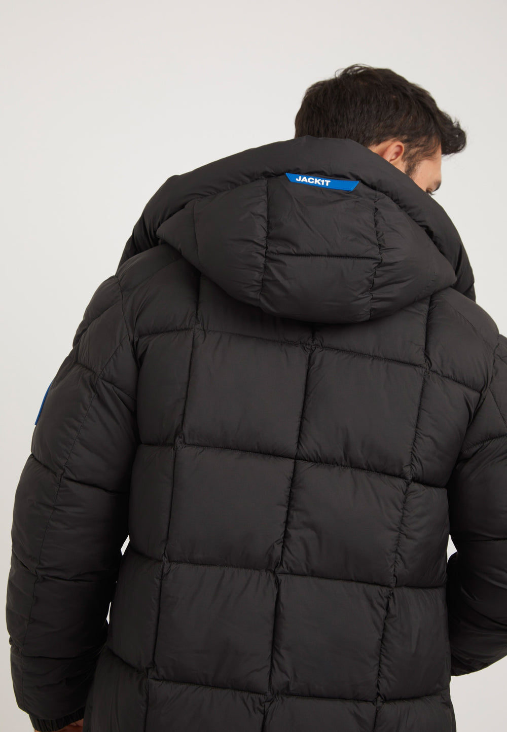 EZ Boxed Coat Matt Black detail shot by JACK1T