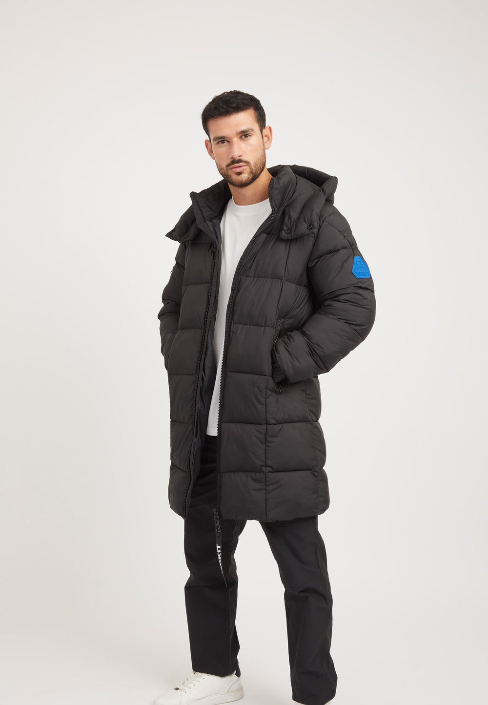 EZ Boxed Coat Matt Black styled shot by JACK1T