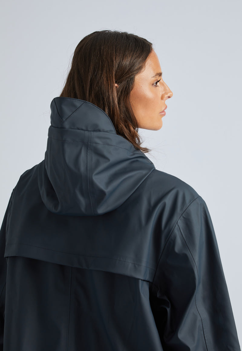 ELEMENTS Raincoat