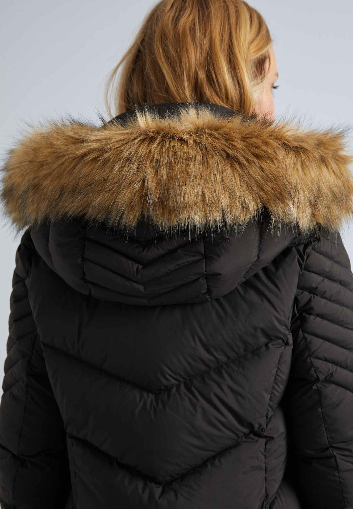 Vector Down Coat Black/Natural by JACK1T
