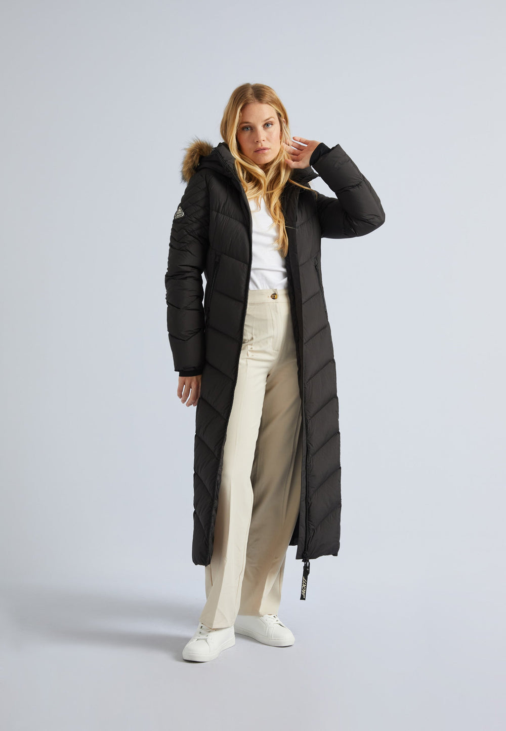 Vector Down Coat Black/Natural by JACK1T