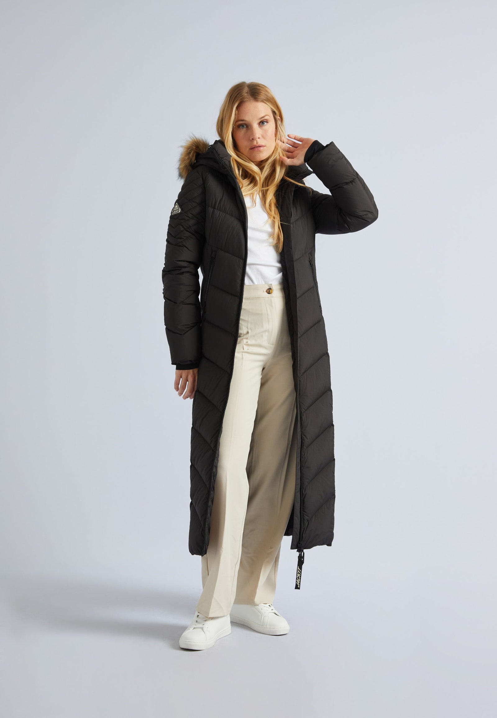 Vector Down Coat Black/Natural by JACK1T