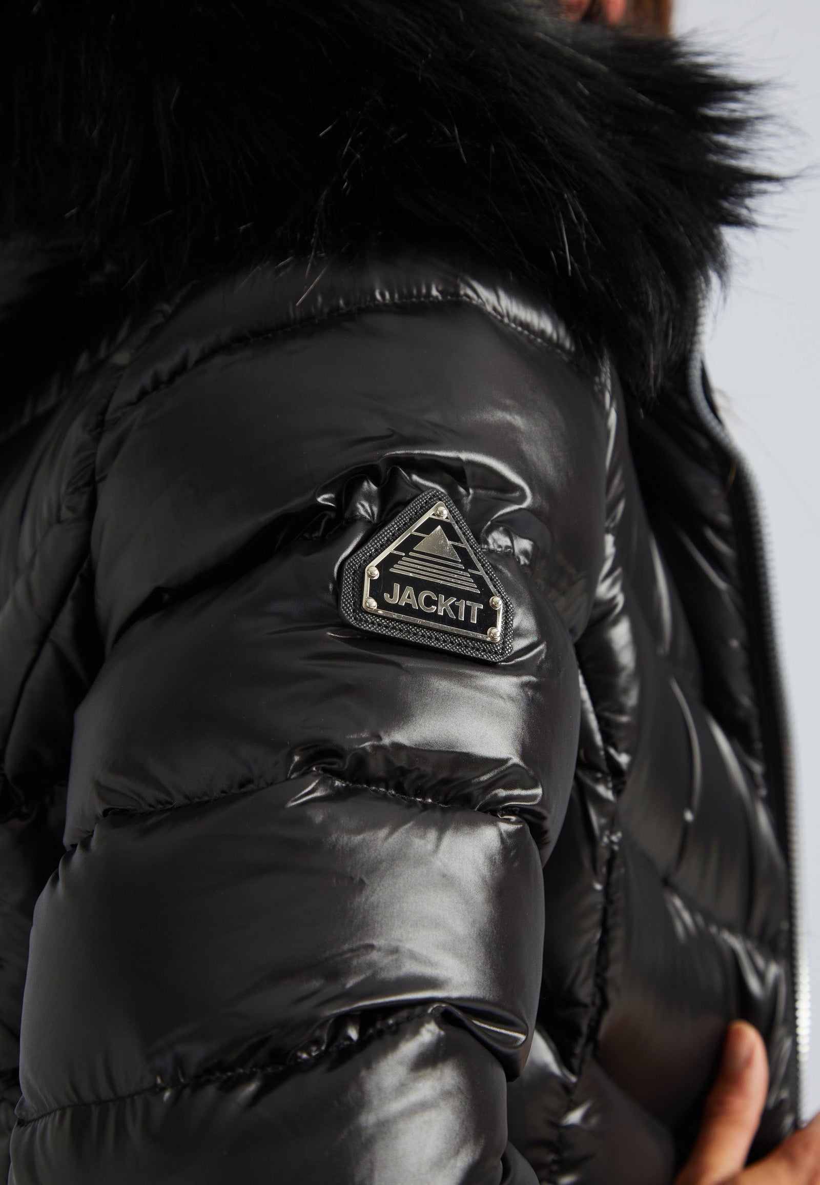 R3D Luxe Coat Black Shine by JACK1T