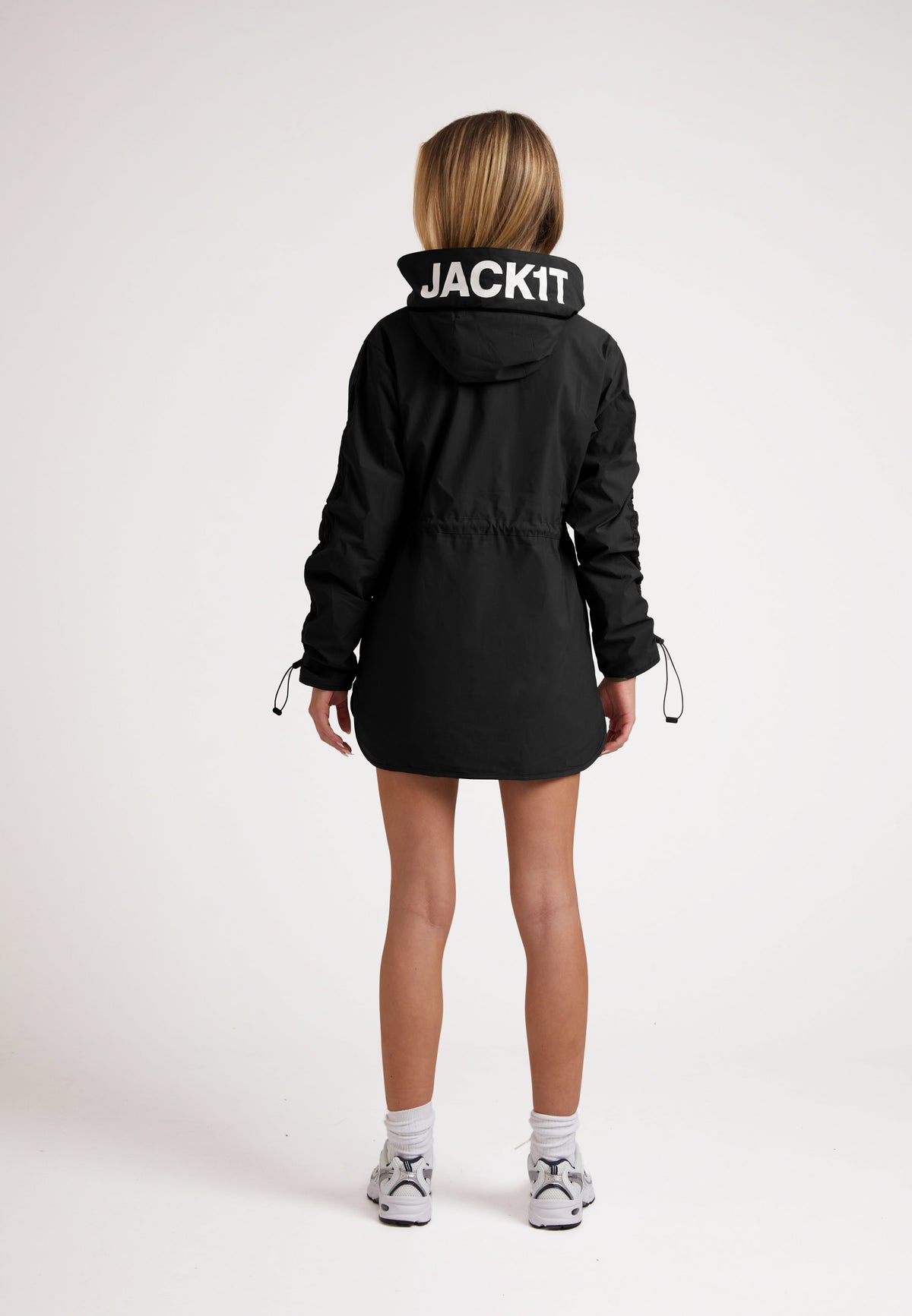 HELIO Windbreaker
