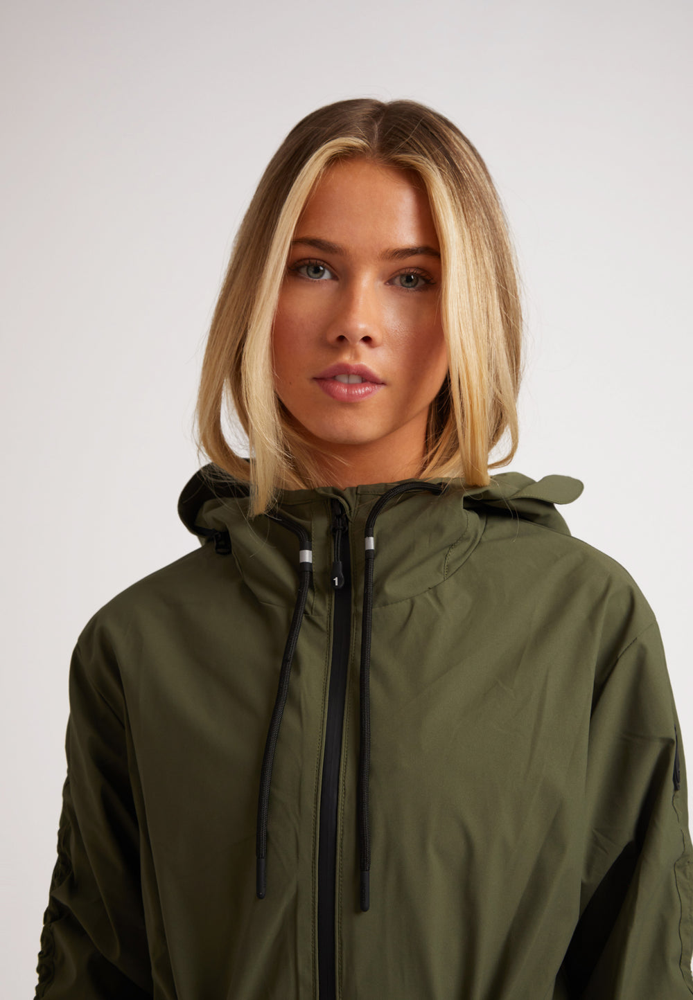 HELIO Windbreaker