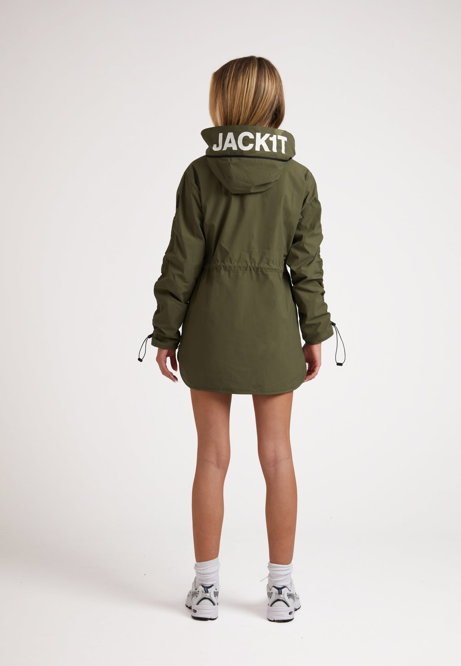 HELIO Windbreaker