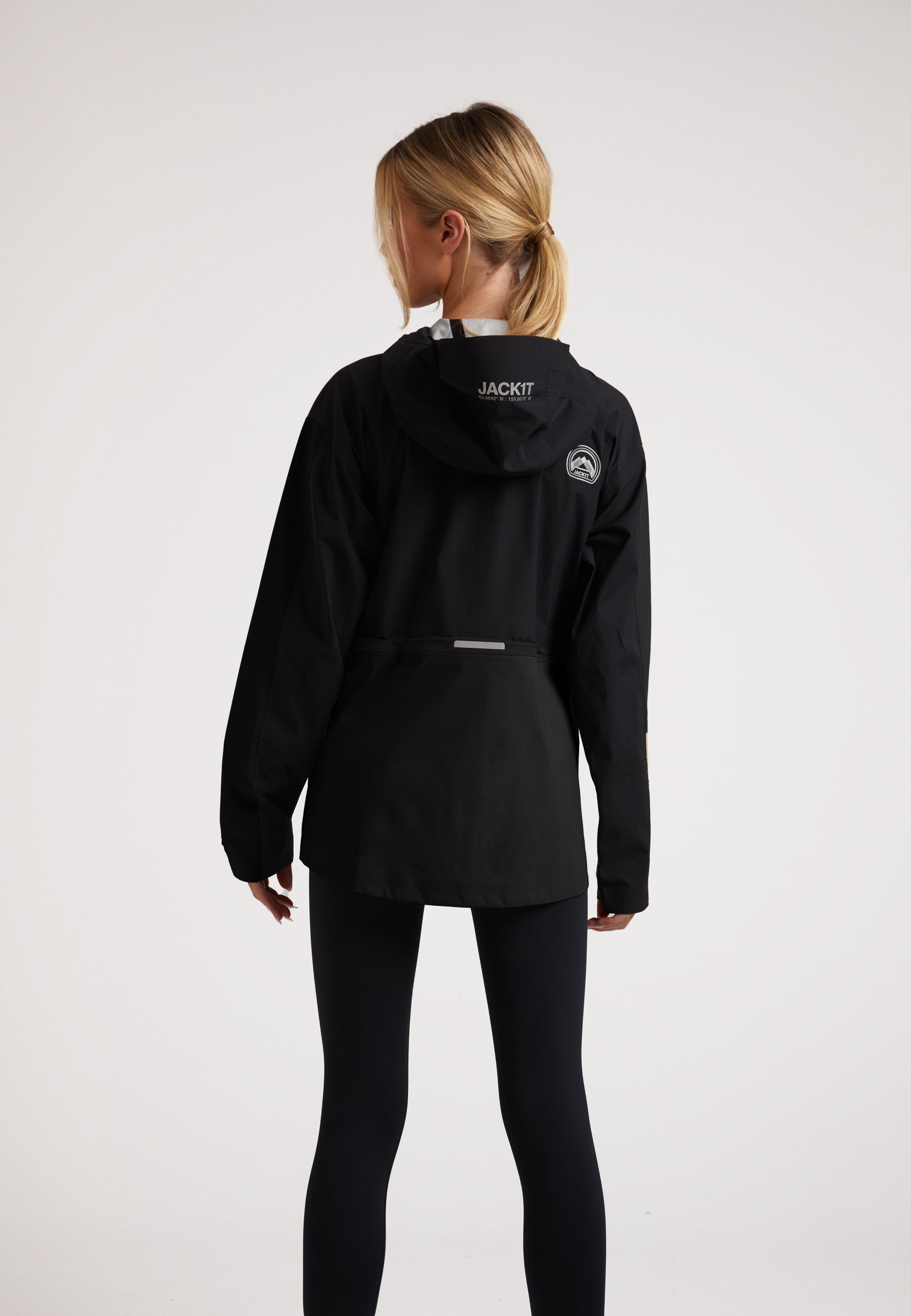 Isotope Waterproof Lightweight Jacket in Black/Black | JACK1T