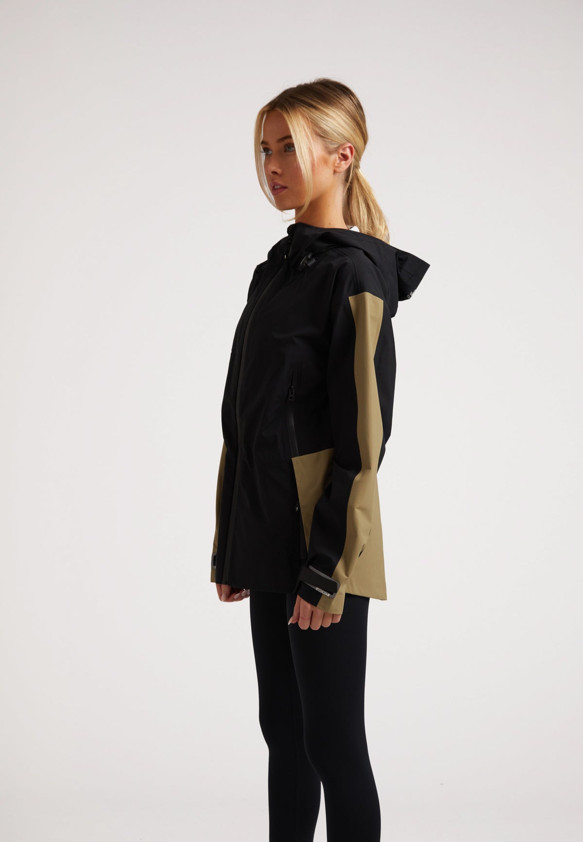 ISOTOPE Waterproof Lightweight Jacket